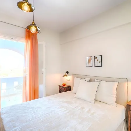 Welcoming In Naxos With Sea And Mountain Views Villa