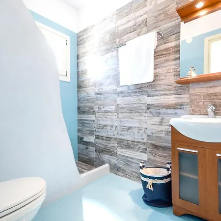 Welcoming In Naxos With Sea And Mountain Views Villa