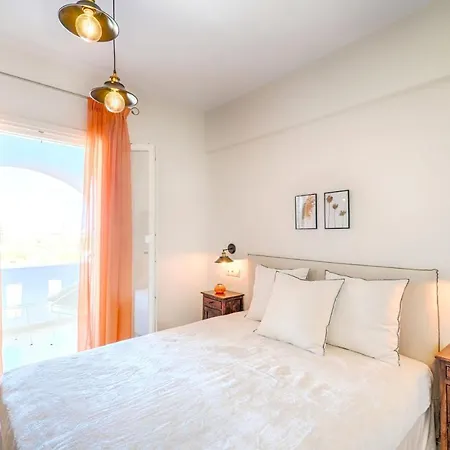 Welcoming Villa In Naxos With Sea And Mountain Views *