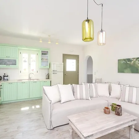 Welcoming Villa In Naxos With Sea And Mountain Views Naxos City
