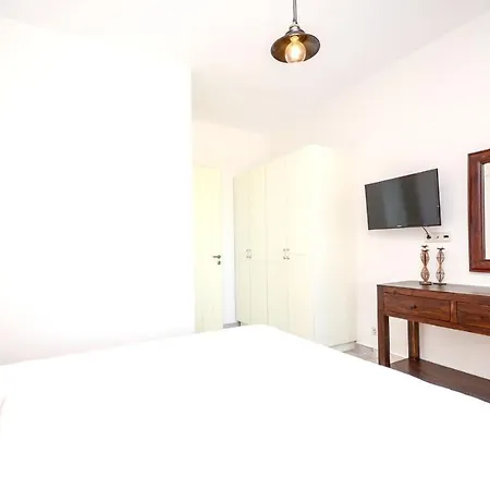 Welcoming Villa In Naxos With Sea And Mountain Views Villa